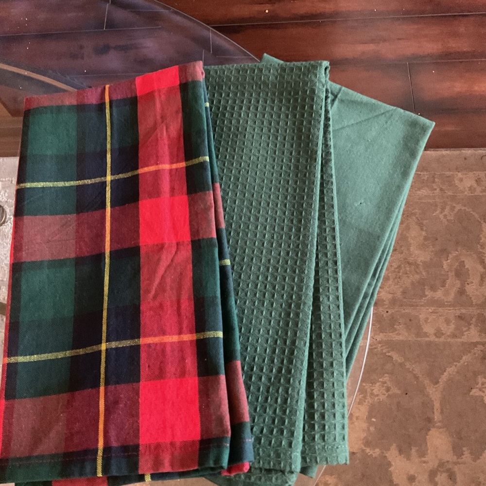 NWOT HOMESTYLES | 3 Piece Cotton Holidy Tea Towel Set
